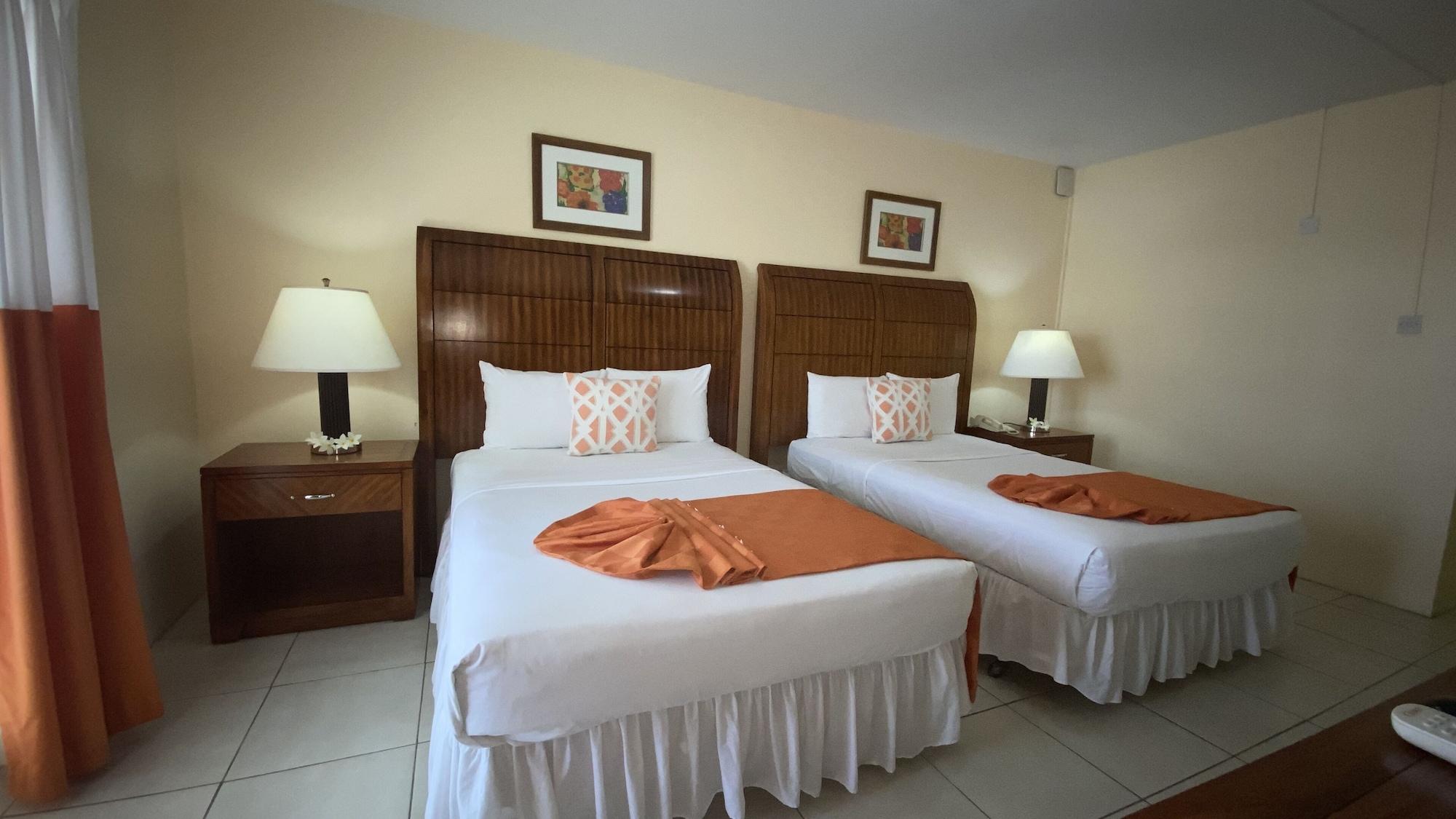 Bay Gardens Inn Gros Islet Extérieur photo