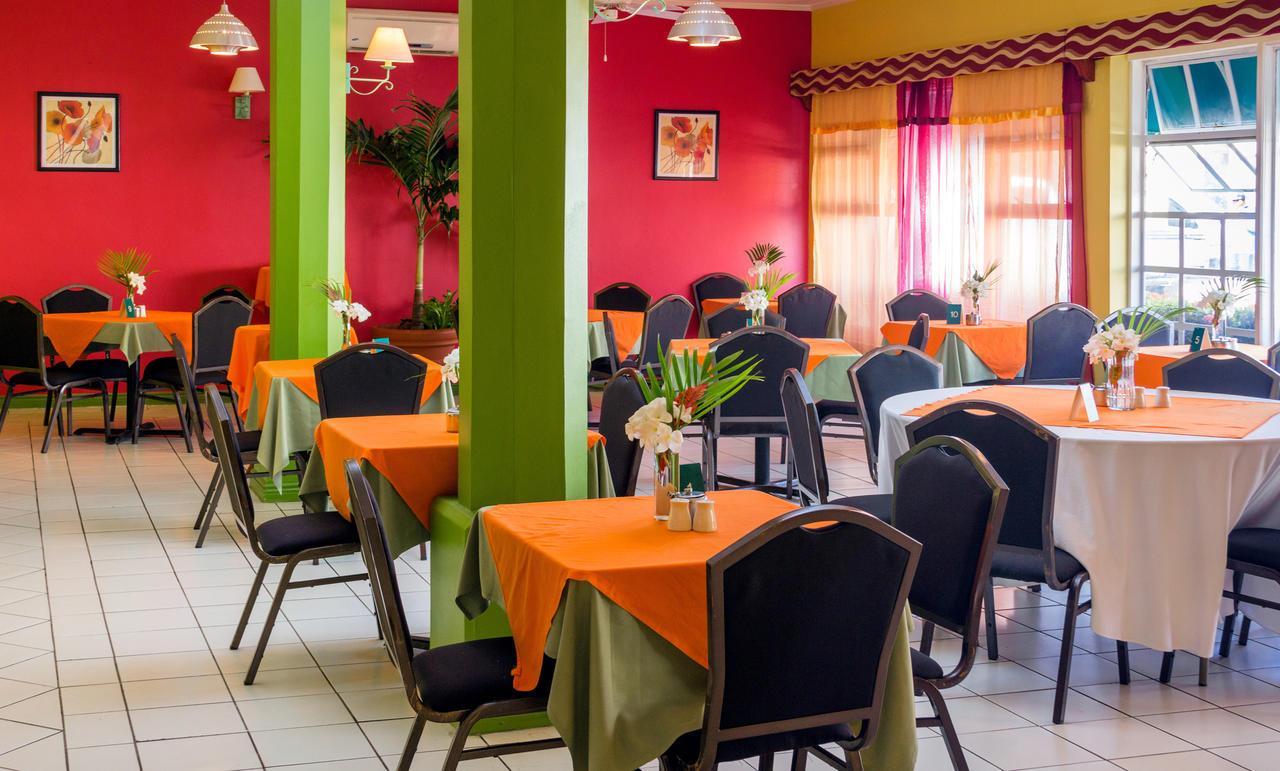 Bay Gardens Inn Gros Islet Extérieur photo