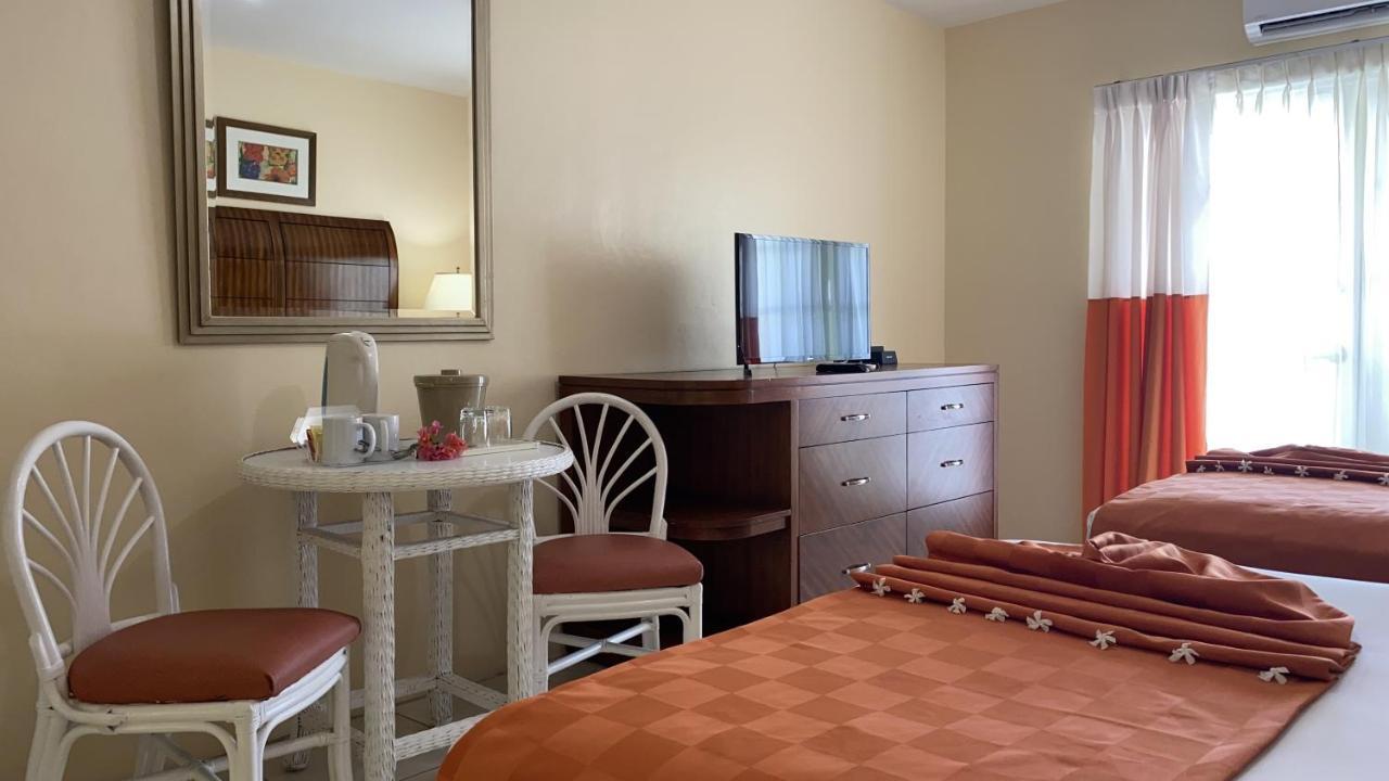 Bay Gardens Inn Gros Islet Extérieur photo